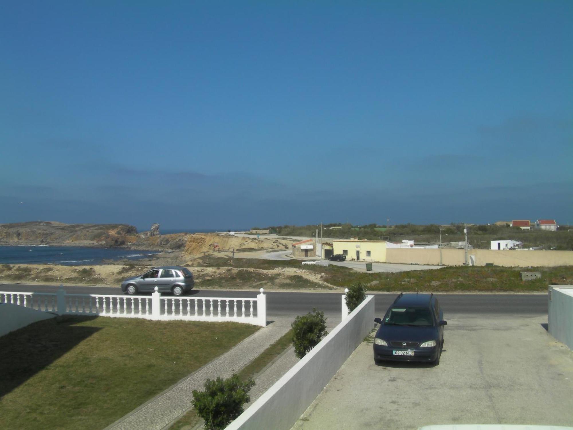 Peniche Surf Lodge 1 Exterior photo